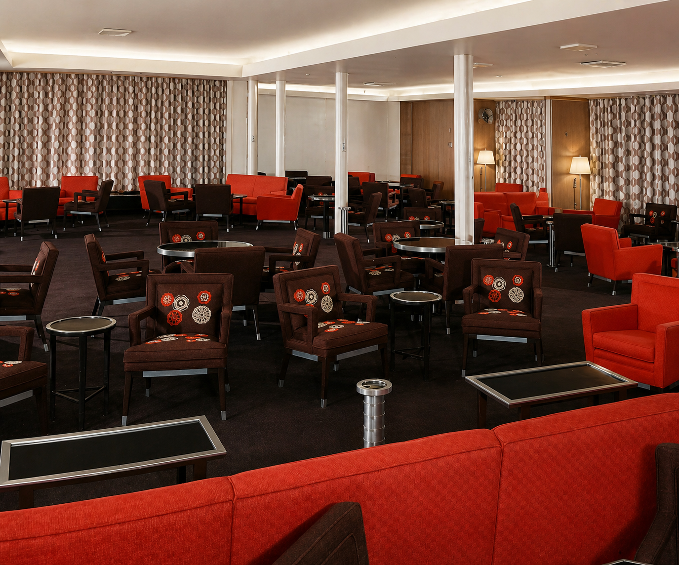 Cabin Class Lounge aboard SS United States