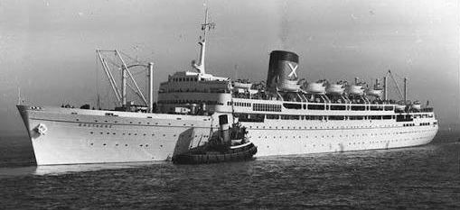 SS Bretagne (French passenger liner image)